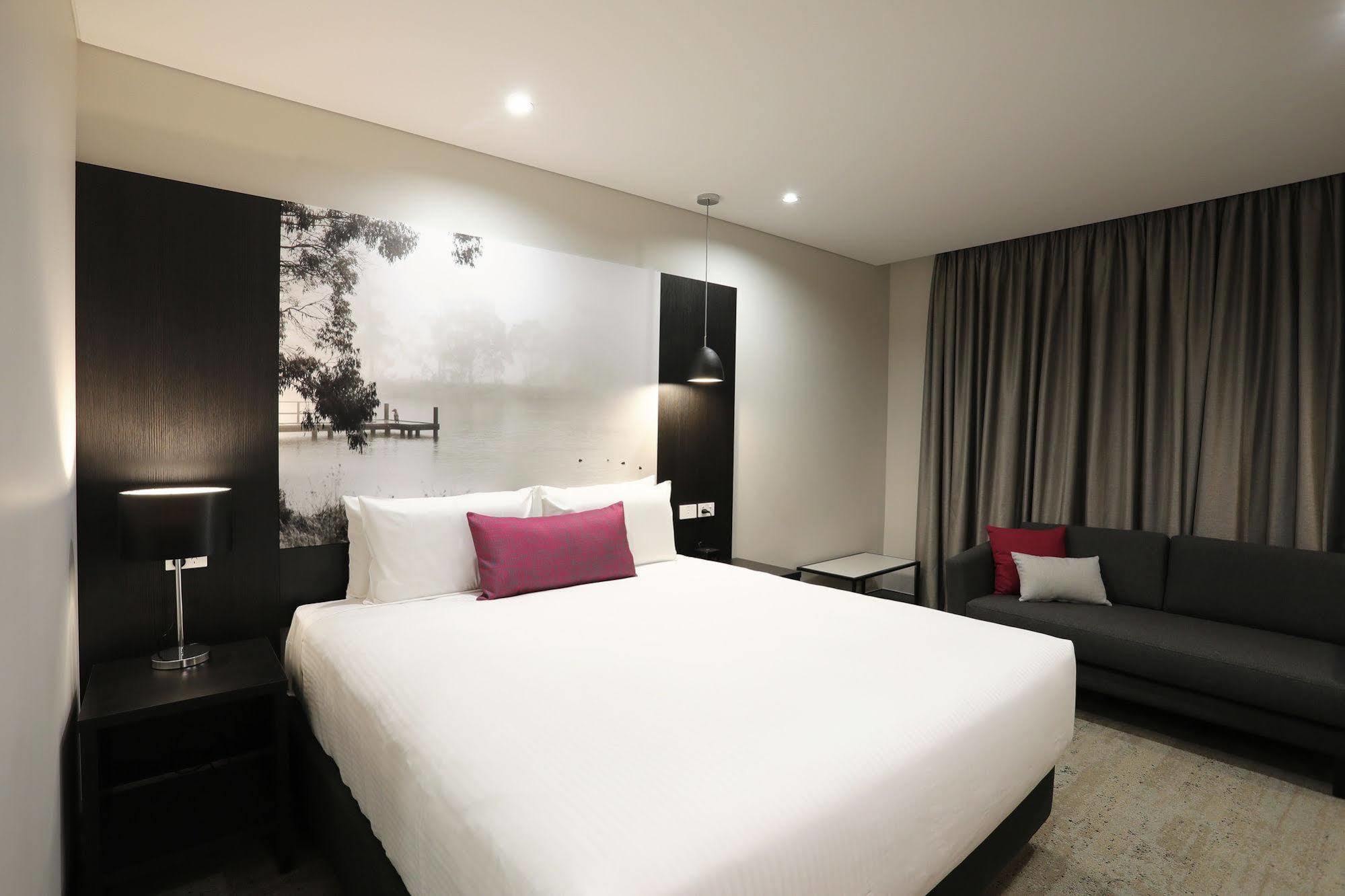 Mercure Tamworth Exterior foto