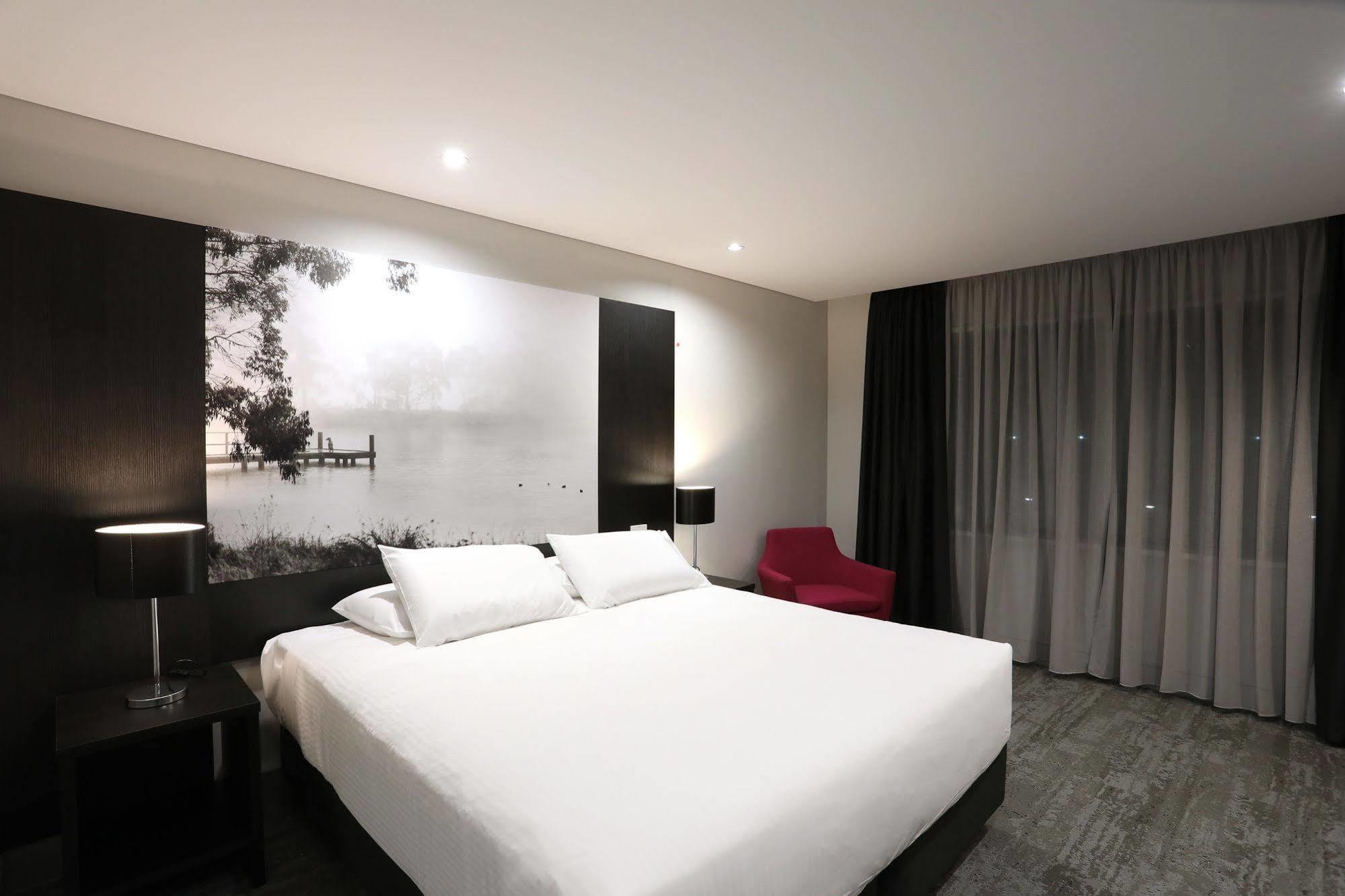 Mercure Tamworth Exterior foto